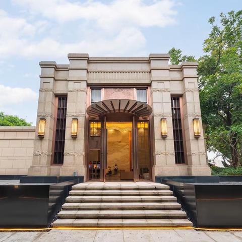 【龙湖公馆】广州市天河区·黄村地铁站·市中心轻奢豪华7房大平层·大草坪露营天幕