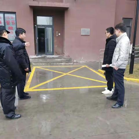 打通“生命通道”我们在行动--曲江住建局持续开展物业管理住宅小区消防通道专项整治