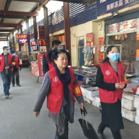 平平安安渡新春，利利索索过大年--山东煤矿安监局与堤口路小学分别到矿院路社区开展双报到活动