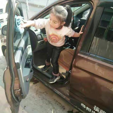 学雷锋纪念日！