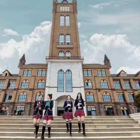 喜报！我校4名师生分别被评为： 2022 年度“长沙市教育系统青年岗位能手”、 “优秀共青团员”、“优秀共青团干部”