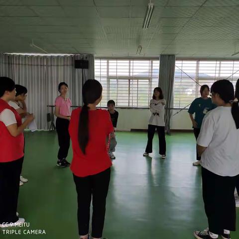 成长路上你、我、他—汝阳县民政局关爱困境儿童团体课
