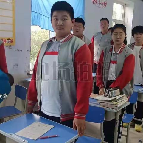 抚松县露水河镇中学开展校园管制刀具检查活动