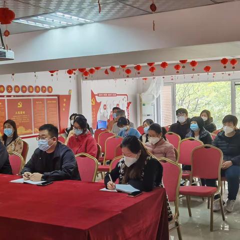 喜迎二十大 奋进新征程--天河社区组织收看党的二十大开幕盛况