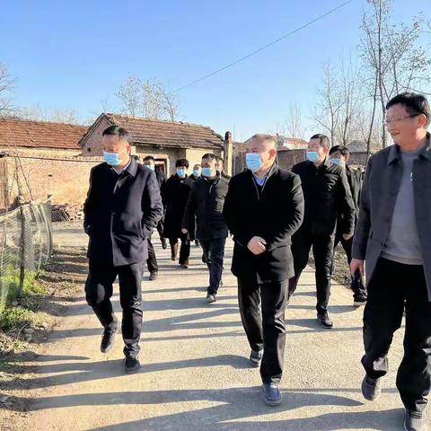 如火如荼治环境 比学赶超助振兴——崇法寺街道开展农村人居环境整治观摩拉练活动