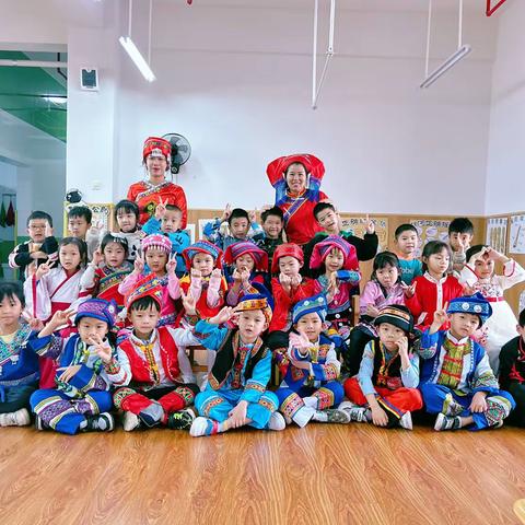 探秘植物颜色·绘多彩节日——柳州市阳和第三幼儿园大六班