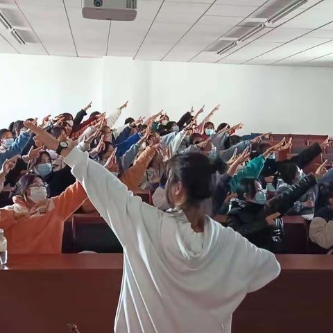 封控下美好的校园生活，大同加油(ง •̀_•́)ง！