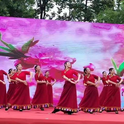 全民禁毒你我他，禁毒宣传进万家，舞缘姐妹6.26禁毒日文艺宣传