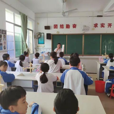 【十四周】三亚市实验小学阳光课程之创客中心•航模社团