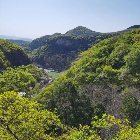 “走进大自然，拥抱大自然”2021年4月春季出游之红叶柿岩行