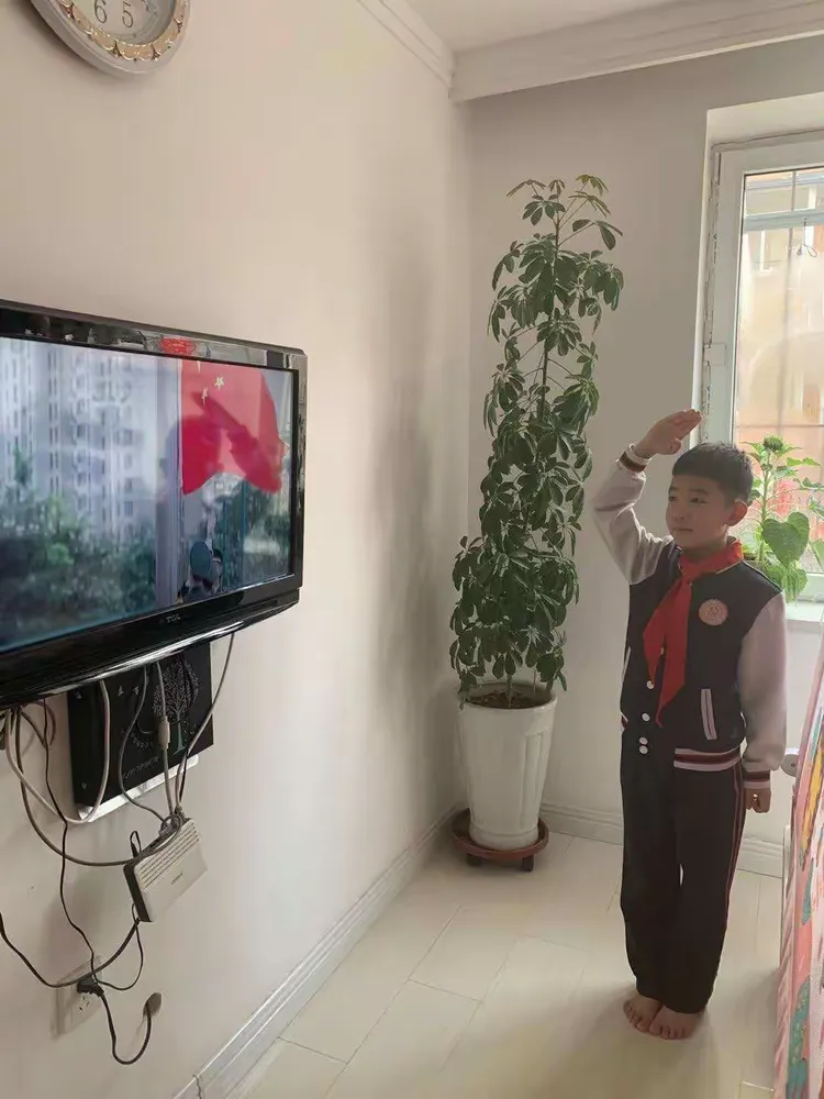 童心战疫情 大东区白塔小学三年三班