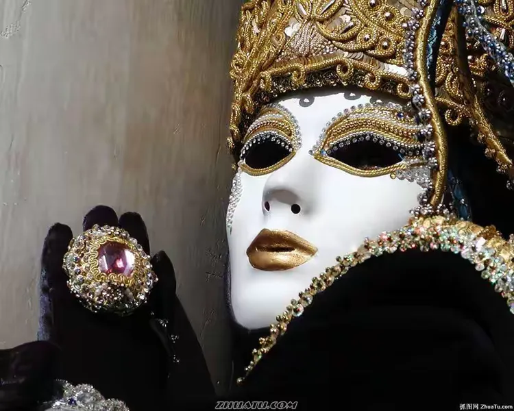 六次元心语第三篇---当我摘下假面具后.....