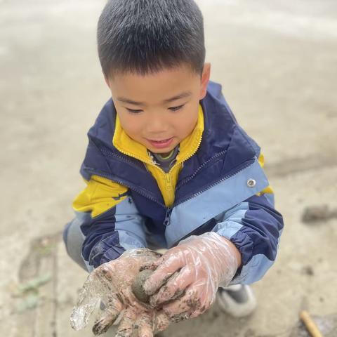 幼儿园周报～愉快的区角游戏