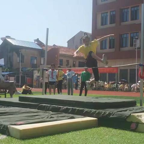 加油，运动健儿们！