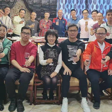 凝心聚力再扬帆，逐梦前行铸辉煌