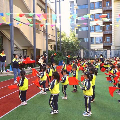 博雅林溪府幼儿园11月“我运动 我快乐”早操汇演
