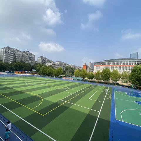 2022年秋季武汉市光谷第一小学校聘教师招聘公告