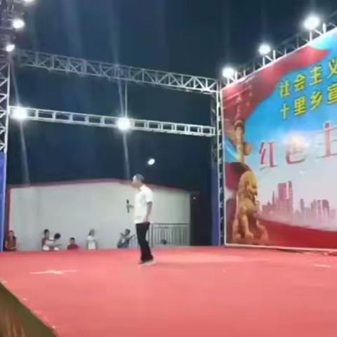 书法.唱歌是他最爱