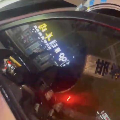女子服食安眠药驾车上路  交巡警紧急寻找救助