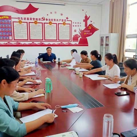 共研、共进、共成长 ——英语组第二次教研活动记录