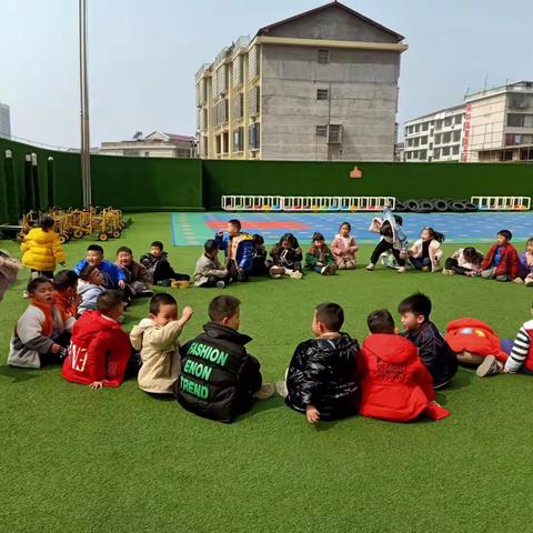 慧凡🦁️佳苑幼儿园大一班《花开“疫”散，“幼”见美好》