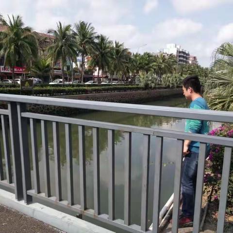 美兰区人民街道新利社区海甸五西路东段水体、白沙湖巡查日记