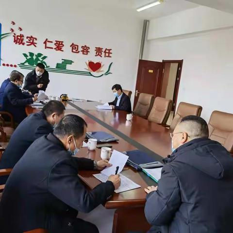 开学工作稳推进   督导检查促提升