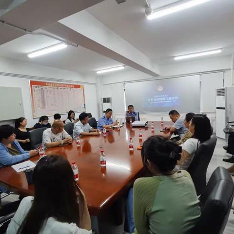 全民反诈 阜成无诈——暨阜成路支行开展防诈骗宣传活动