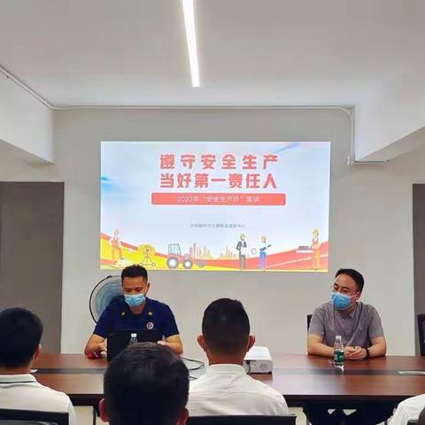 中国银行衡南支行开展“规范使用人民币图样使用”宣传