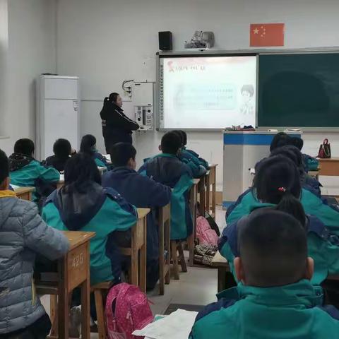 红领巾看“全会”