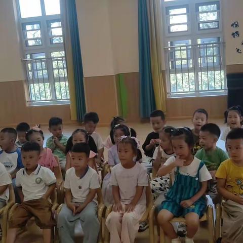 苗三古诗诵读欣赏🤩