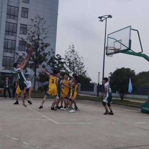 2020年“飞科杯”第三届篮球联赛小组赛第二场比赛开赛