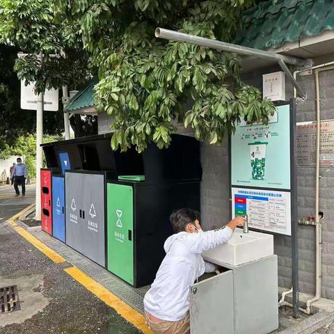 【光明街道】光明街道对辖区十二类场所进行巡查，落实巡查督导责任