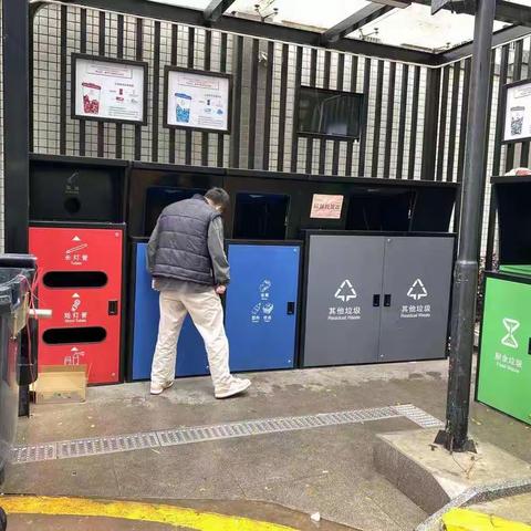 【光明街道】光明街道对辖区十二类场所进行巡查，落实巡查督导责任