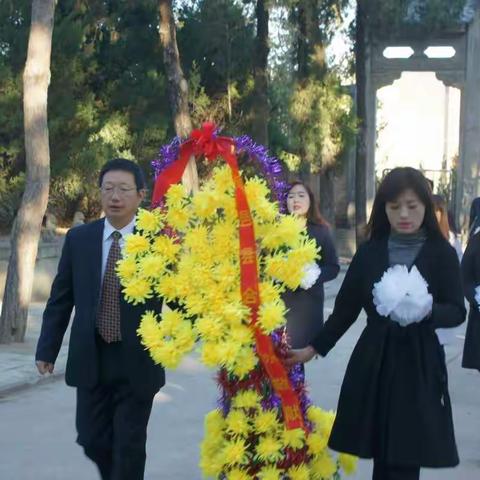 旬邑县合疗办开展清明节扫墓活动