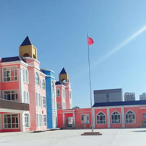 西行--新疆巩留县第一幼儿园