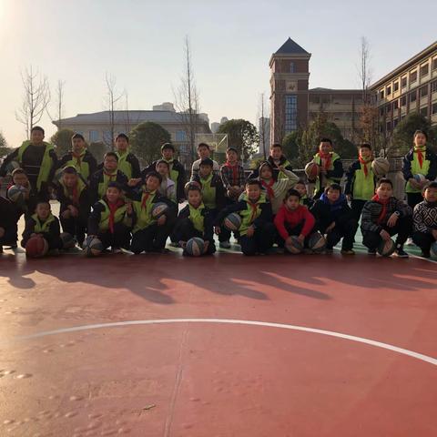 北港小学五年级篮球兴趣班