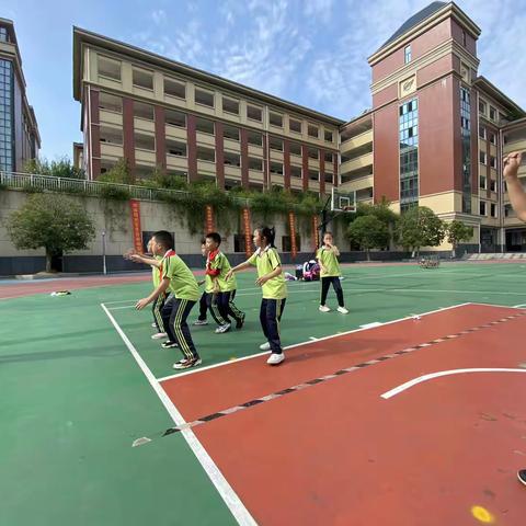 北港小学二年级3班一班一品期末总结