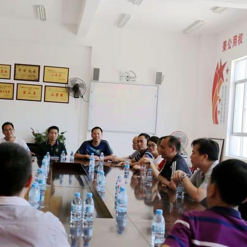共学习，齐交流，携手共研中考复习