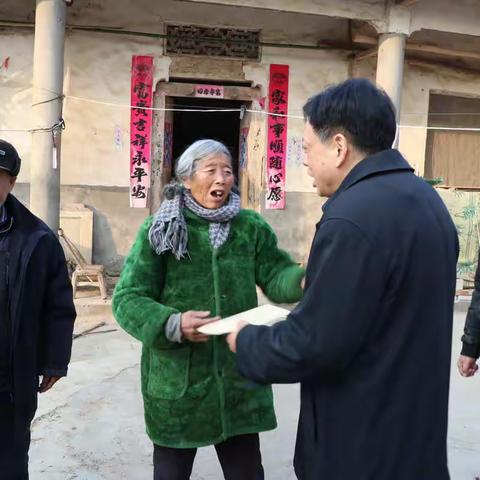 荆门保险业为菜农架起“致富桥”