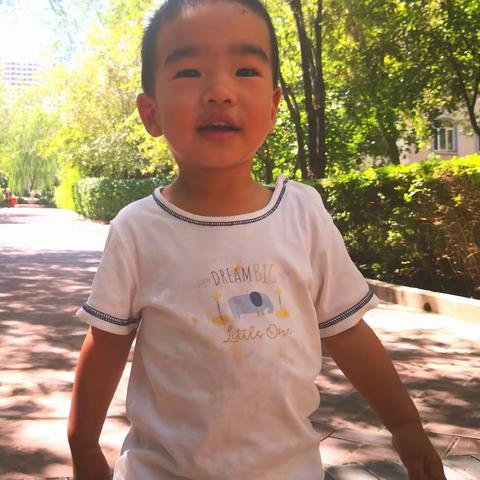 妥妥成长视频（一岁九个月）2022年