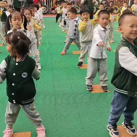 爱迪幼儿园蒙氏8班一周回放