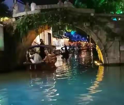 夜色水乡