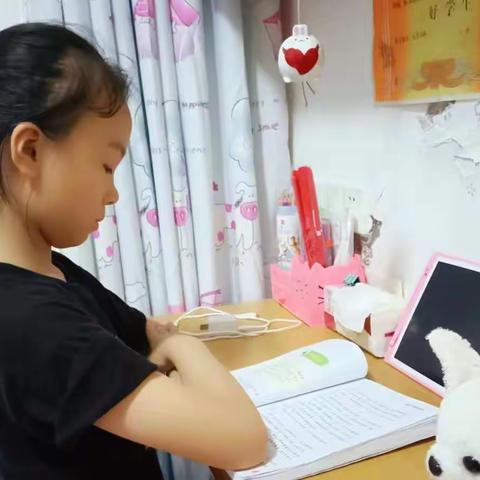 四（2）第二期主题阅读活动展示