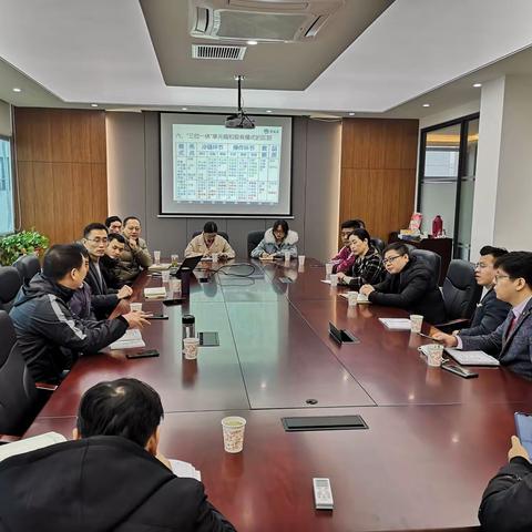 发改局组织召开兰溪杨梅冷链降本减负推进会