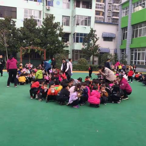 消防演习坚持做                                    安全意识记心间