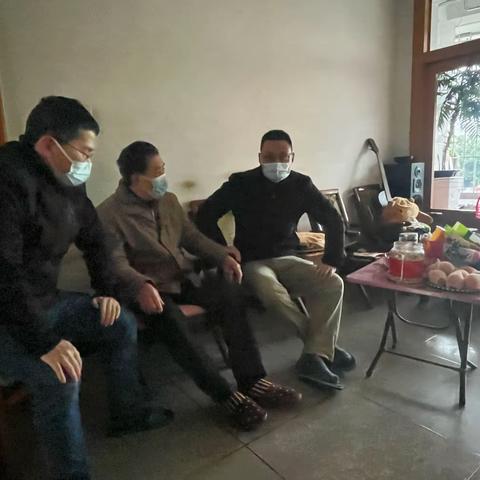 罗源生态环境局走访慰问退休老党员、老干部