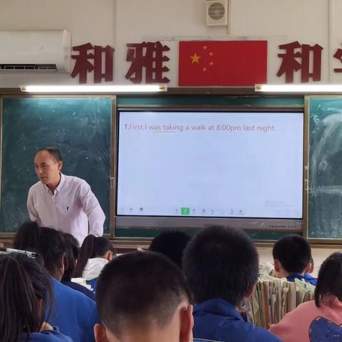 安宁学校英语教研组开展教研活动