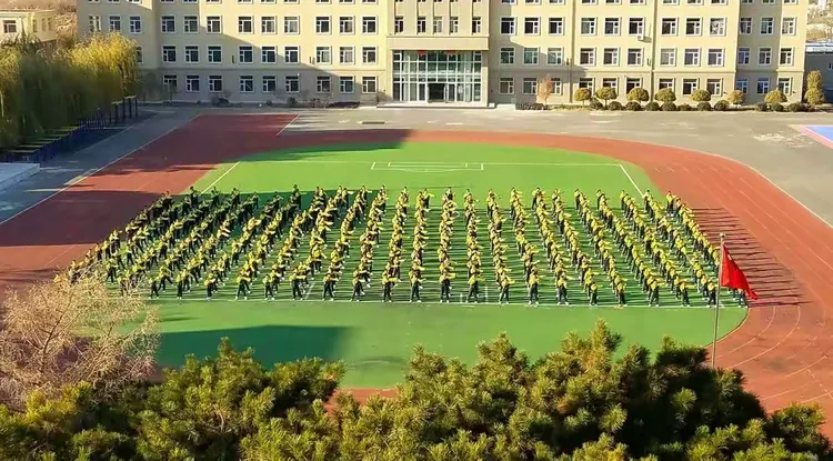 长春市南关区苗圃小学精彩大课间活动