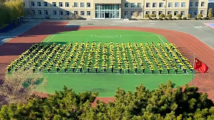 长春市南关区苗圃小学精彩大课间活动